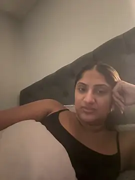 SexyRiri  online show from 03-18-26, 03:09