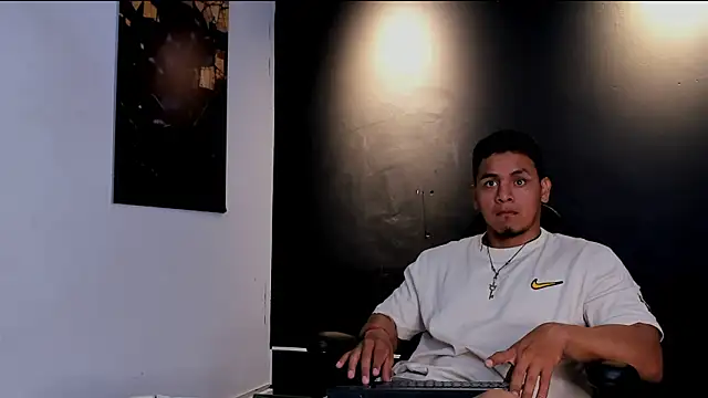 Snapshot of Floyd212_Vibes chatting on 03-16-26, 12:20 Floyd212 Vibes online show from 03-16-26, 12:20