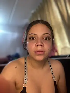 Snapshot of Amber_Blesssed chatting on 03-24-26, 04:12 Amber Blesssed online show from 03-24-26, 04:12