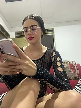 isabella-hot12 online show from 03-28-26, 11:37