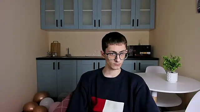 RonBevs online show from 05-16-26, 07:45