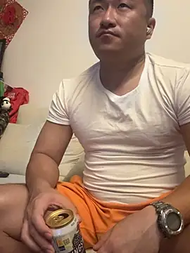 Cunzhangshibage02 online show from 05-11-26, 02:34