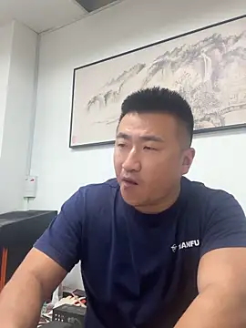 Cunzhangshibage02 online show from 05-18-26, 11:43
