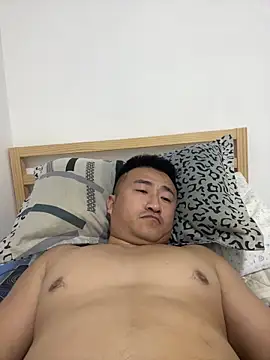 Cunzhangshibage02 online show from 05-26-26, 04:19