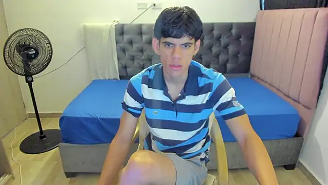 Josy 11 online show from 03-19-26, 10:58