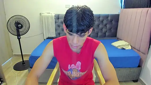 Josy 11 online show from 03-21-26, 08:45