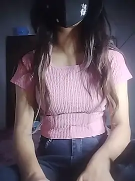 Snapshot of Tasty_Cherry chatting on 05-15-26, 09:55 Tasty Cherry online show from 05-15-26, 09:55