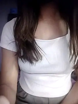 Snapshot of Tasty_Cherry chatting on 05-26-26, 08:27 Tasty Cherry online show from 05-26-26, 08:27