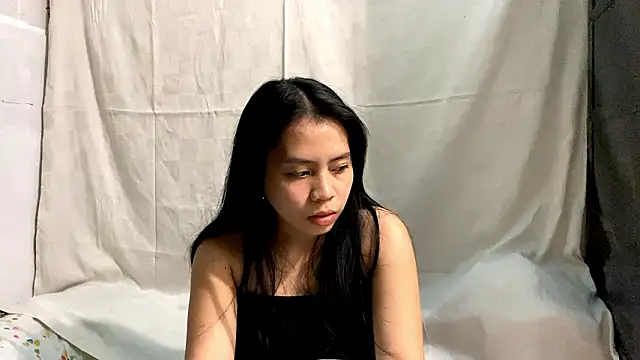 Snapshot of TifanyBurba chatting on 03-14-26, 02:33 TifanyBurba online show from 03-14-26, 02:33