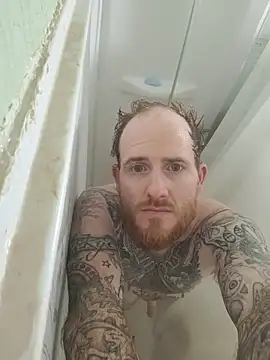 Snapshot of redandjuicy chatting on 03-19-26, 03:10 redandjuicy online show from 03-19-26, 03:10