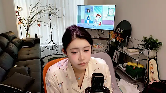 Summerbaby-001 online show from 03-16-26, 09:46