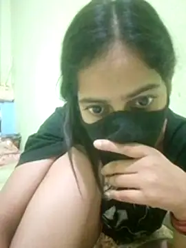 nidhiyadav00 online show from 05-01-26, 06:45