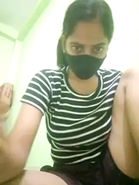 nidhiyadav00 online show from 05-04-26, 06:37