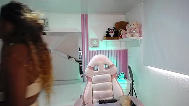 Ebony rizon online show from 04-08-26, 01:00