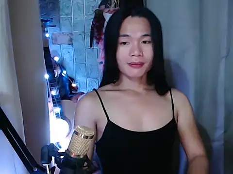 Snapshot of small_13 chatting on 03-12-26, 06:14 small 13 online show from 03-12-26, 06:14