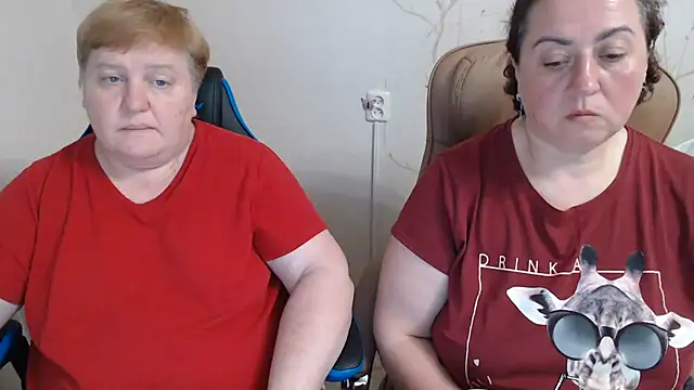 Lindy-Jeanie online show from 06-06-26, 06:34