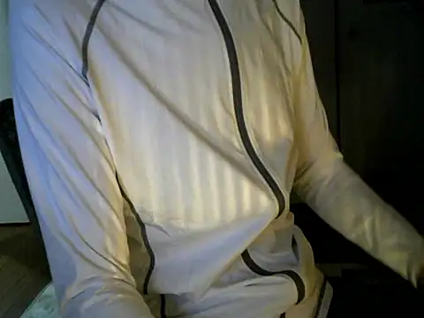 Snapshot of exkodai8 chatting on 03-13-26, 03:35 exkodai8 online show from 03-13-26, 03:35