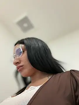 Snapshot of FerrariFrench chatting on 01-10-26, 07:59 FerrariFrench online show from 01-10-26, 07:59