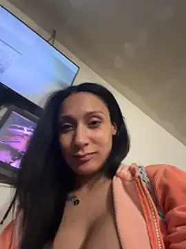 Snapshot of FerrariFrench chatting on 03-04-26, 04:07 FerrariFrench online show from 03-04-26, 04:07