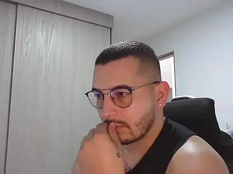 Snapshot of Samurider9 chatting on 03-12-26, 09:10 Samurider9 online show from 03-12-26, 09:10