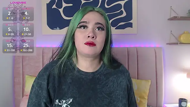 Liliith Zeniith online show from 04-06-26, 07:37