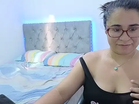 estrellajunior online show from 06-12-26, 11:42