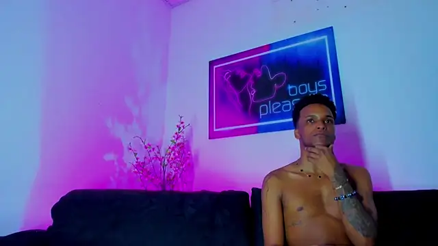 Boys xxx  online show from 03-15-26, 05:13