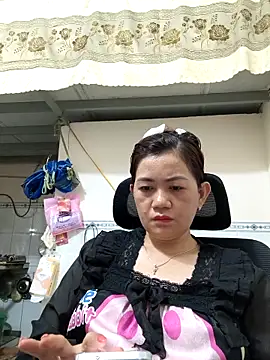 Love forever 69 online show from 04-14-26, 11:22