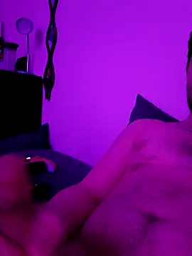 Snapshot of codilockwood chatting on 03-18-26, 11:24 codilockwood online show from 03-18-26, 11:24