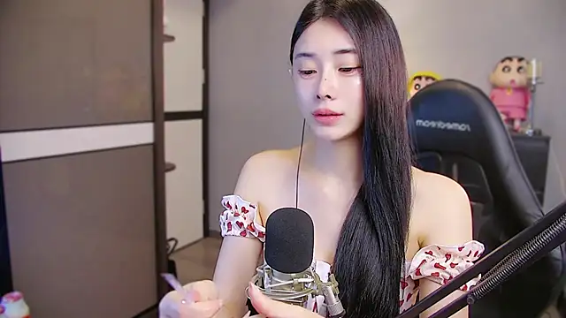XiaoYuBao- online show from 06-11-26, 02:53