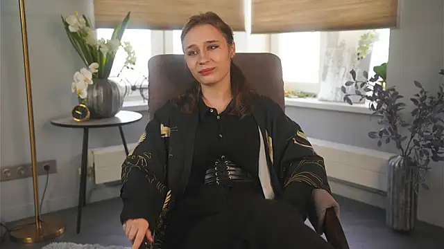 Snapshot of HilaryHauss chatting on 03-18-26, 12:08 HilaryHauss online show from 03-18-26, 12:08