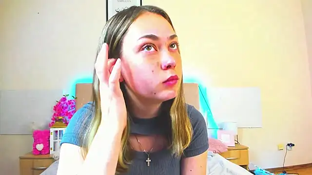 MelanieCuty online show from 05-27-26, 05:26