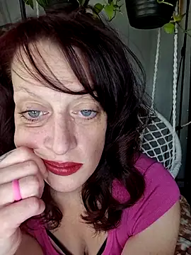 PurpleBunnyxo online show from 05-07-26, 04:23
