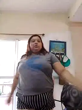 Snapshot of MissLauraX chatting on 03-13-26, 08:15 MissLauraX online show from 03-13-26, 08:15