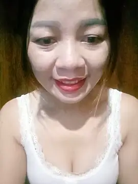 Yiyi102300 online show from 06-01-26, 11:06