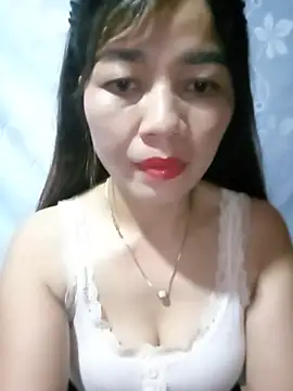 Yiyi102300 online show from 07-02-26, 05:35