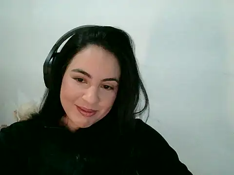 AnabeleNogueira online show from 05-26-26, 01:40
