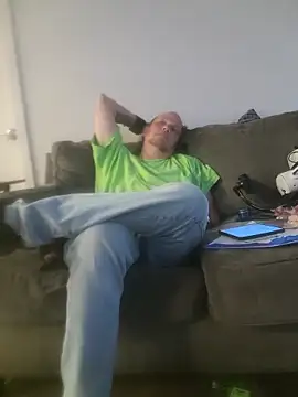 yourMasterisBored online show from 04-26-26, 01:58