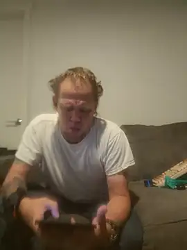 yourMasterisBored online show from 04-28-26, 02:27