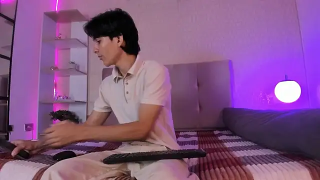 Cheys Mast online show from 04-02-26, 03:20