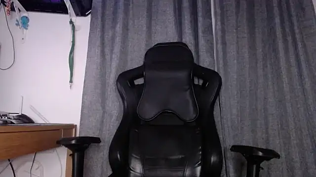 Snapshot of your_nurse_boy1 chatting on 03-13-26, 10:27 your nurse boy1 online show from 03-13-26, 10:27