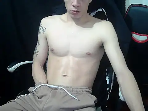 Snapshot of crixus11111 chatting on 03-21-26, 06:29 crixus11111 online show from 03-21-26, 06:29