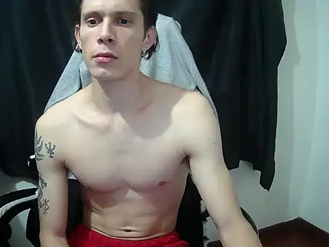 Snapshot of crixus11111 chatting on 04-19-26, 09:41 crixus11111 online show from 04-19-26, 09:41