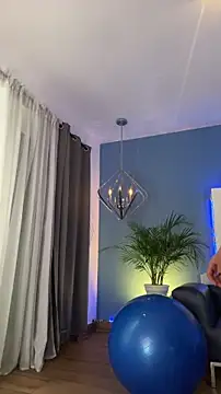 Liana Fem  online show from 06-05-26, 12:55