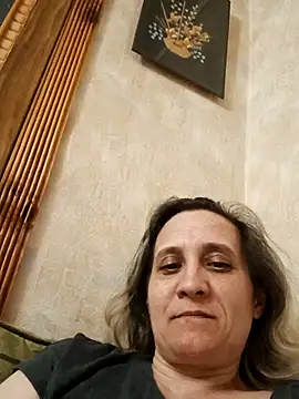 KatieLove133 online show from 06-03-26, 09:20
