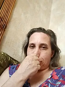 KatieLove133 online show from 07-09-26, 04:11