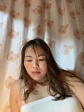 Milik-1022 online show from 04-15-26, 03:19