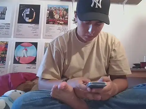 amartinezszz online show from 05-24-26, 12:15