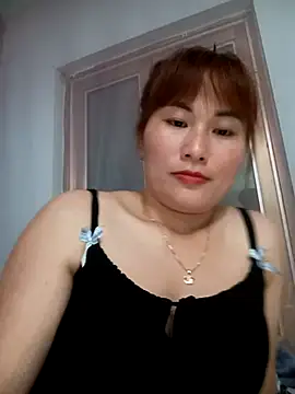 Lucxy-ki6 online show from 05-06-26, 01:05