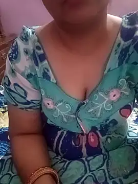Snapshot of Gujju_bhabhi69 chatting on 04-23-26, 12:45 Gujju bhabhi69 online show from 04-23-26, 12:45